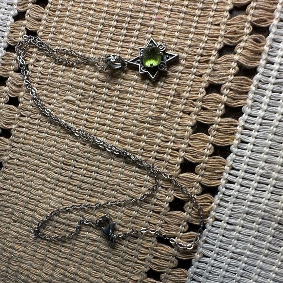 Silver Compass Star Pendant with Green Tourmaline on 18” Copper Chain - Picture 7 of 8